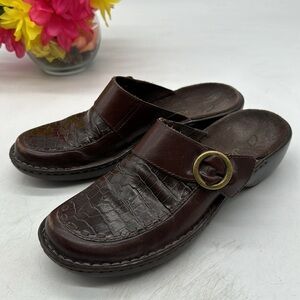 Clarks Brown Leather Croc Embossed Slip On Mule Size 6.5 CM5514F
